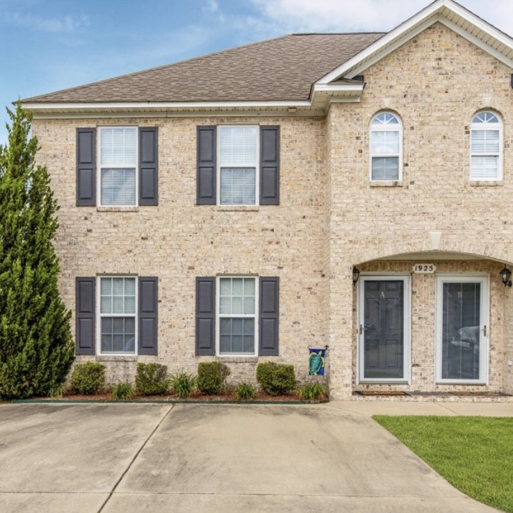 1925 Cambria Drive - A